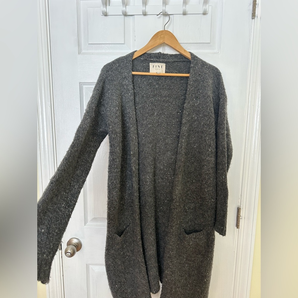 Fine Paris Women's Charcoal Wool Blend Open Front Cardigan